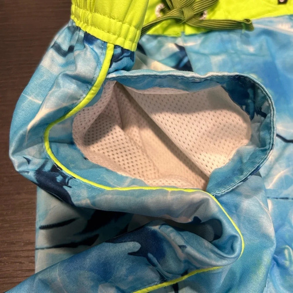 Gerry Youth Boys Shark Print Tie Waist w Pockets Swim Trunks Large 14-16 - Picture 5 of 8